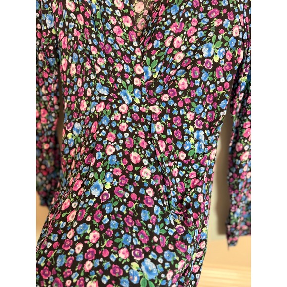 Zara floral print v-neck wrap effect mini dress in blue, pink,purple size S - Picture 9 of 9